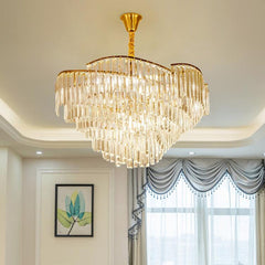 This Gorgeous chandelier complements a variety of different settings. 